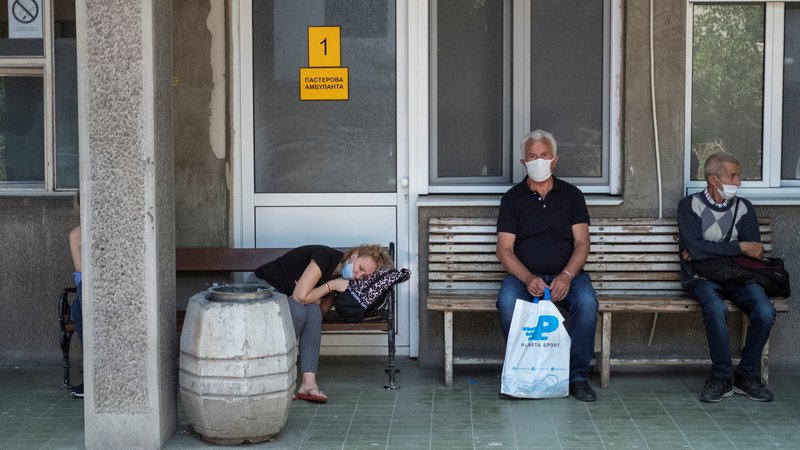 Fotografija: Srbija je eno od zarišč pandemije novega koronavirusa na Balkanu. FOTO: Marko Djurica/Reuters