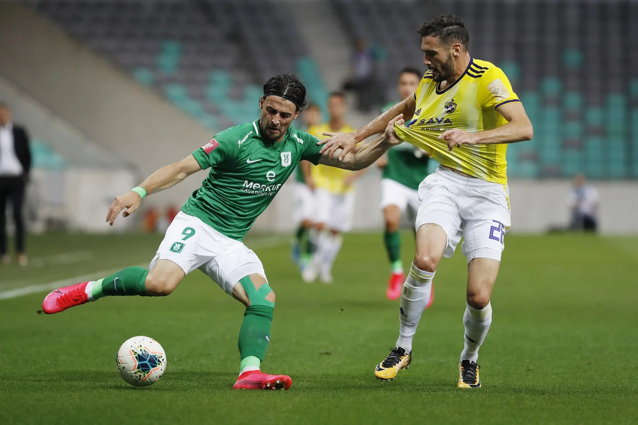 Fotografija: Ante Vukušić je živahno igro kronal z edinim golom na derbiju. FOTO: Leon Vidic/Delo