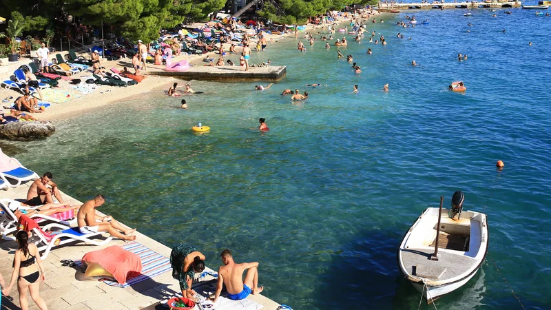 Fotografija: Hrvaška ostaja na zelenem seznamu. FOTO: Tomi Lombar/Delo