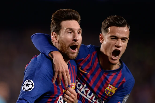 Tudi najdražji nakup Barcelone v zgodovini Philippe Coutinho (desno) se ni vklopil v Barcelonino filozofijo, ki temelji na enem človeku – Lionelu Messiju. FOTO: Pau Barrena/AFP