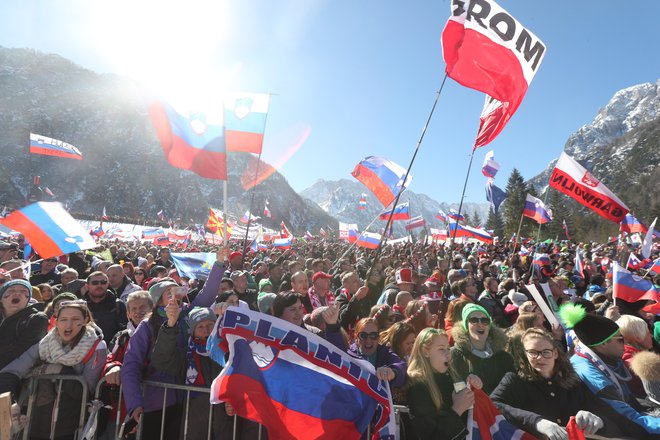 Navijači čakajo na nove podvige slovenskega športa. FOTO: Marko Feist/Slovenske novice