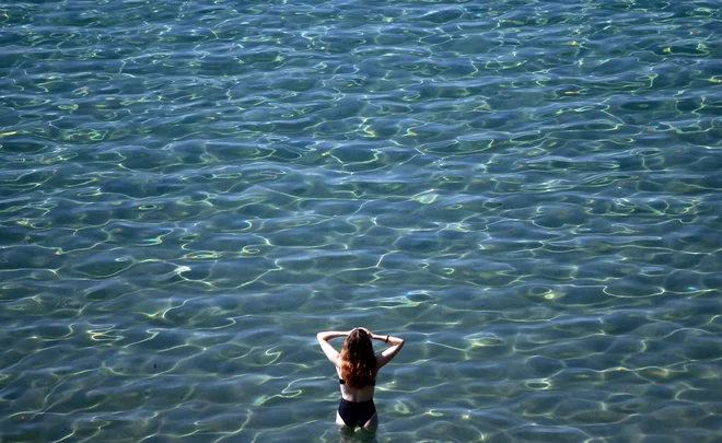 Slovenci, ki se odpravijo na Hrvaško, se lahko vrnejo v domovino brez težav, če dokažejo, da so bili na Hrvaškem. FOTO: Roman Šipić/Delo