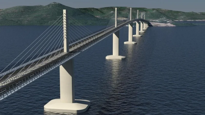 Gradbišče mostu na Pelješac &ndash; 526 milijonov evrov vreden projekt desetletja, gradijo kitajski izvajalci, 75 odstotkov denarja pa prihaja iz evropskega proračuna &ndash; je en od simbolov kitajskega vpliva na Balkanu. Foto Pipenbaher consulting