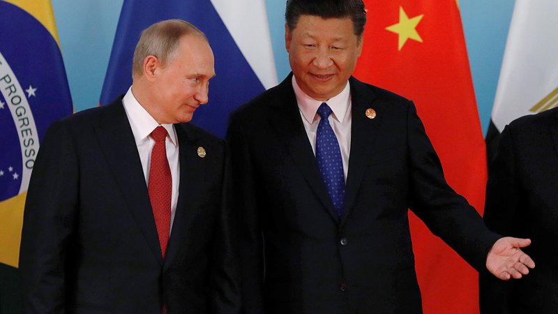 Fotografija: Rusija in Kitajska druga drugi odpirata prostor za globlji prodor do evropskega srca. Foto Tyrone Siu/Reuters