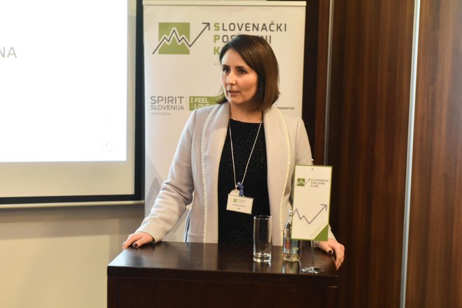 Danijela Fišakov vodi Slovenski poslovni klub. Fotografije Milena Zupanič