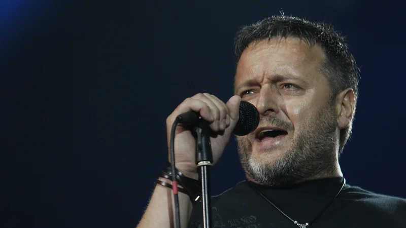 Fotografija: Po mnenju državnega odvetništva je kršitev človekovega dostojanstva povzročilo že dovoljenje za koncert Marka Perkovića - Thompsona. FOTO: Ante Čizmić/Cropix