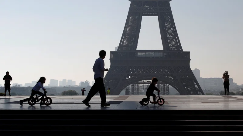 Fotografija: Covid-19 ima tudi hude socialne posledice.
Foto: Reuters/Gonzalo Fuentes -