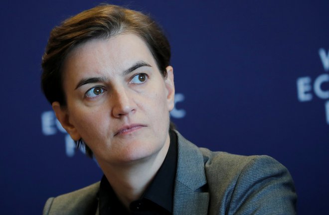 Srbska premierka Ana Brnabić opozarja na slabšanje razmer v Srbiji in na Balkanu. FOTO: Denis Balibouse/REUTERS