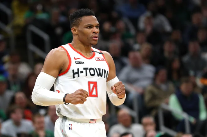 Ameriški košarkarski zvezdnik Russell Westbrook je bil po zadnjih testih pozitiven na novi koronavirus, je sporočil na družbenih omrežjih. FOTO: Maddie Meyer/AFP