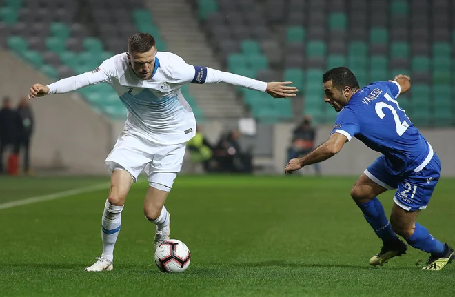 Josip Iličić je opazno odstopal od drugih na igrišču. FOTO: Jože Suhadolnik/Delo