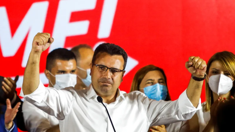 Fotografija: Nekdanji makedonski premier Zoran Zaev je razglasil zmago. FOTO: Ognen Teofilovski/Reuters