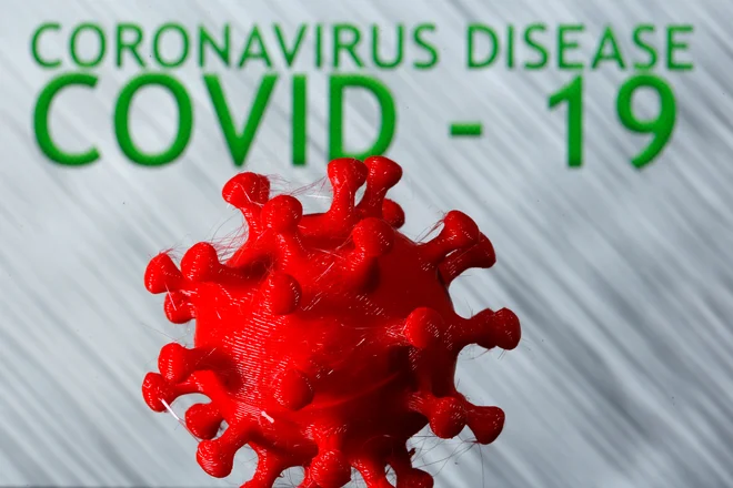 V tekmo za cepivo proti smrtonosnemu novemu koronavirusu naj bi vstopile tudi ruske obveščevalne službe.&nbsp;FOTO: Dado Ruvic/Reuters