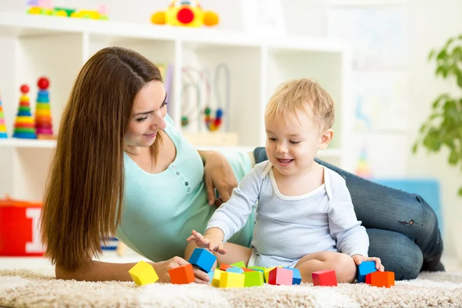 Veliko je tujih imen, imen, katerih posamezni glas se zapisuje z dvema enakima črkama, največ pa je sestavljenih, torej takih, ki so kombinacija dveh imen. FOTO: Shutterstock