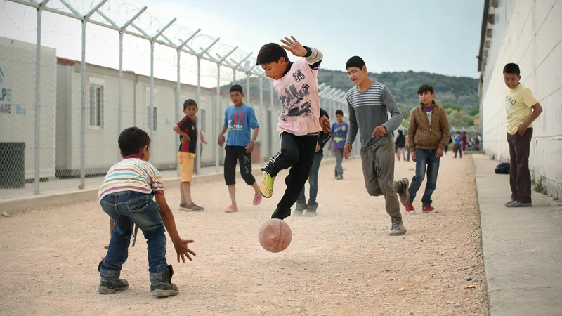 Fotografija: Največ beguncev in migrantov je do začetka tega meseca prišlo v Grčijo in Španijo, precej manj kot kadarkoli v zadnjih petih letih pa v Italijo. FOTO: Jure Eržen/Delo