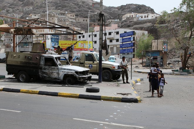 S prevzemom oblasti v Adenu so ZAE v boju za prevlado v regiji dodatno utrdili prisotnost v Jemnu. FOTO: Fawaz Salman/Reuters