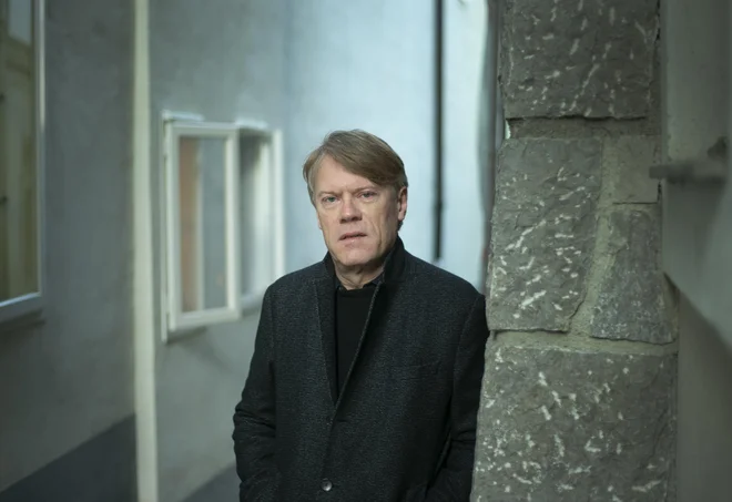 Chris Eckman: Danes je na voljo veliko glasbe, več kot je je bilo kadarkoli prej. Pot si lahko utreš z zanimivo, prepričljivo glasbo, druga pomembna stvar pa je zgodba in način, kako jo poveš. To gre enim umetnikom bolje od rok kot drugim.&nbsp;Foto Jože Suhadolnik