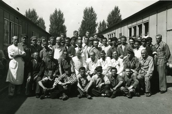 29. aprila pred 75 leti so Dachau osvobodili ameriški vojaki. Živih je bilo le še 67.000 internirancev. FOTO: Muzej novejše zgodovine Slovenije
