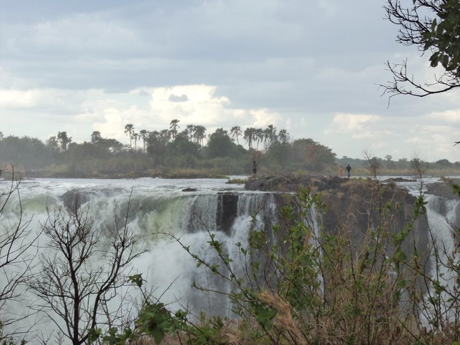 Hudičev bazen z »angelsko« varne strani Zimbabveja