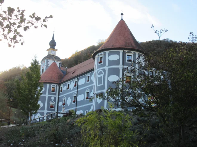 Lekarna v samostanu v Olimju je tretja najstarejša v Evropi. FOTO: Špela Kuralt