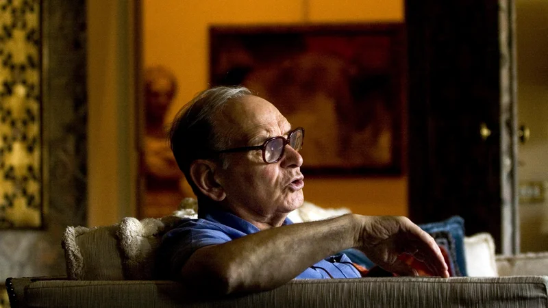 Fotografija: In memoriam: skladatelj Ennio Morricone. Za mnoge Morricone ni bil samo glasbeni genij, vizionar. Bil je kulturna ikona, kakršnih ne bomo imeli nikoli več. FOTO: Voranc Vogel/Delo