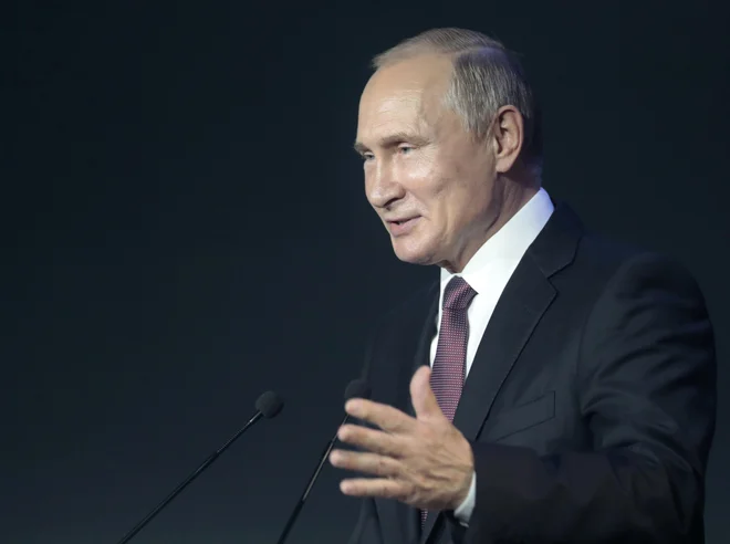 Ruski predsednik Vladimir Putin. FOTO: Sergei Chirikov/AP