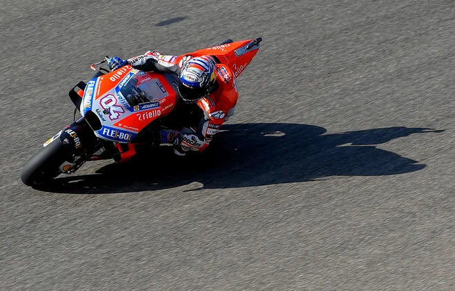 Andrea Dovizioso je bil najhitrejši na uvodnem treningu. FOTO: Jose Jordan/AFP