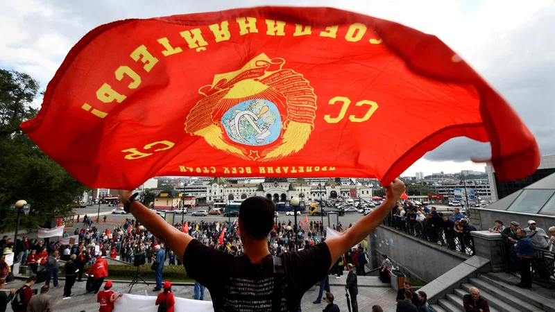 Fotografija: Nezadovoljstvo nad reformami so nekateri izražali na protestih po več ruskih mestih. Foto: Reuters