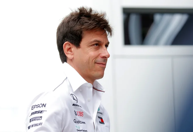 Toto Wolff se je moral braniti pred kritikami. FOTO: Reuters