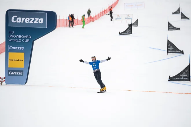 Tim Mastnak je tretjič zapored stopil na veleslalomski zmagovalni oder, dvakrat si je tudi pokoril konkurenco. FOTO: Miha Matavž/FIS SKI