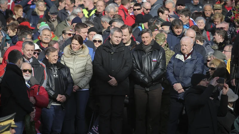 Fotografija: Proslave so se udeležili tudi Borut Pahor, Milan Kučan, Alenka Bratušek, Karl Erjavec, Zoran Janković in Iztok Purić FOTO: Jože Suhadolnik/Delo