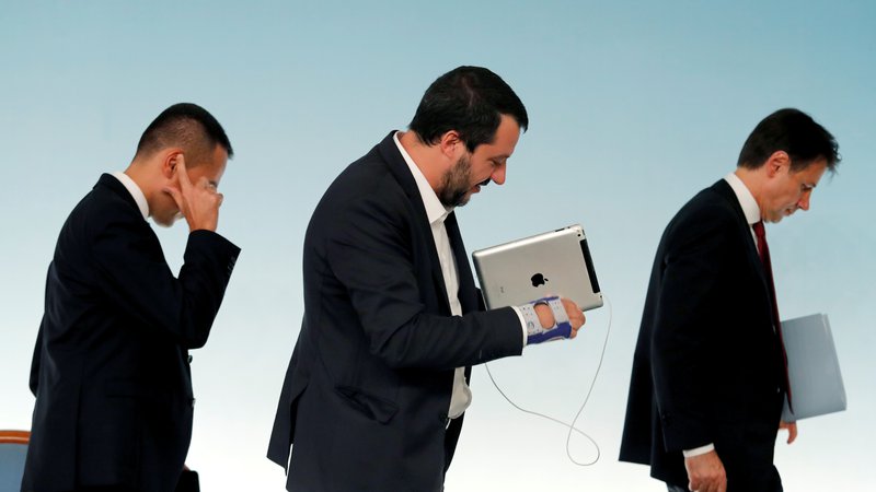 Fotografija: Z leve: Luigi Di Maio, Matteo Salvini in Giuseppe Conte. FOTO: Reuters