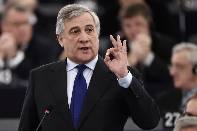 Tudi v njegovi politični skupini od tajanija zahtevajo jasno ograditev od njegovih izjav. FOTO. AFP