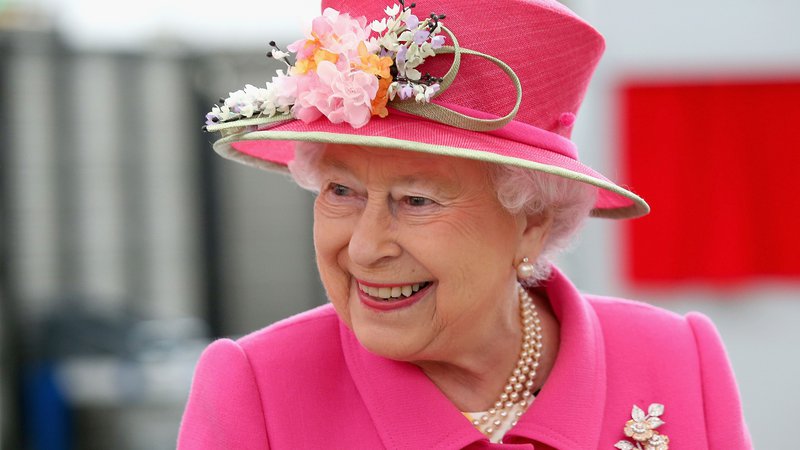 Fotografija: Kraljica Elizabeta II. je monarhinja z najdaljšim stažem v britanski zgodovini. FOTO: Reuters