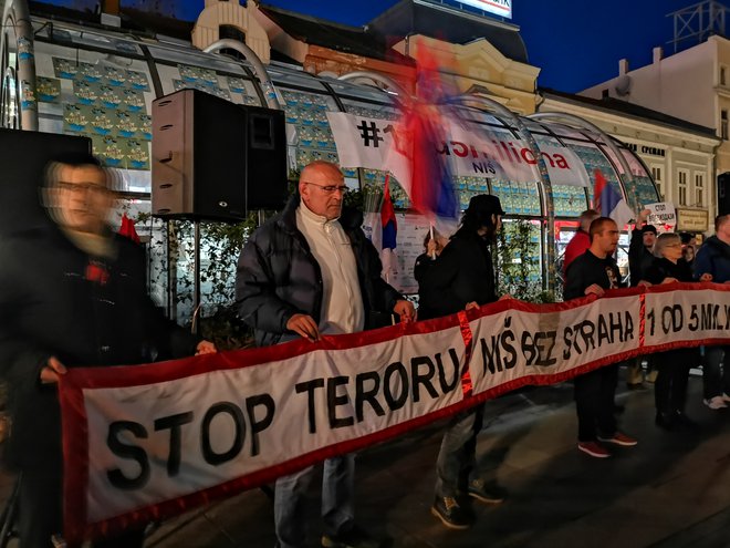 Protestirajo proti terorju režima. FOTO: Milena Zupanič/Delo