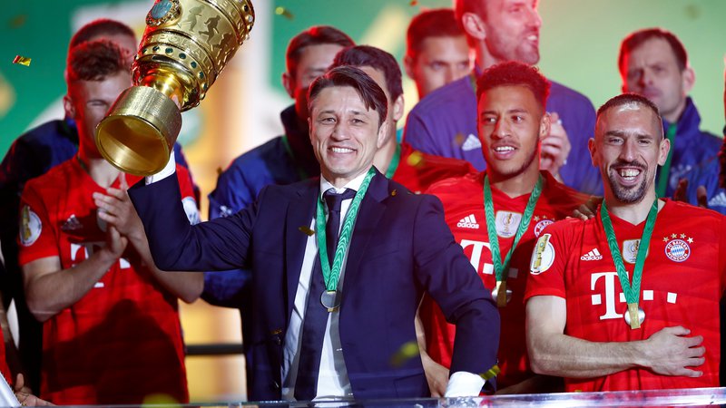 Fotografija: Bayern in Niko Kovač sta zelo vznemirljivo sezono zaključila v zmagovalnem ritmu, z dvojno krono. FOTO: Reuters