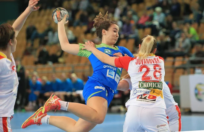 Tjaša Stanko in Slovenke so bile od Makedonk boljše že v kvalifikacijah za EP 2016, ko so se po šestih letih prebile na veliko tekmovanje. FOTO: Tadej Regent