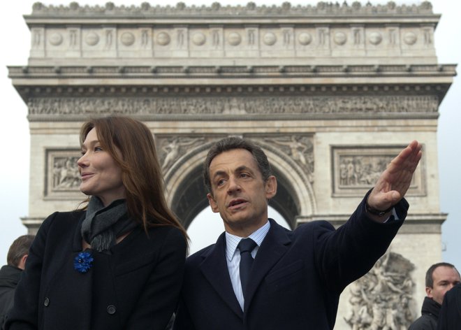 Nicolas Sarkozy in Carla Bruni leta 2009<br />
Foto Reuters