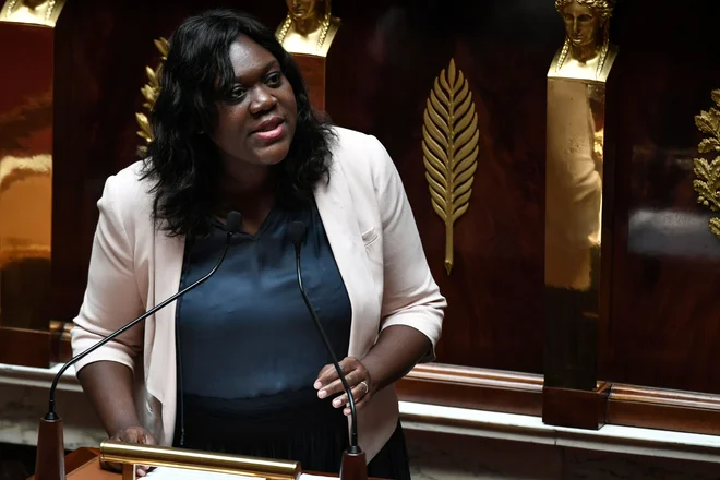 Poslanka iz vrst macronistov Laetitia Avia je bila tudi sama žrtev spletne gonje. Foto AFP