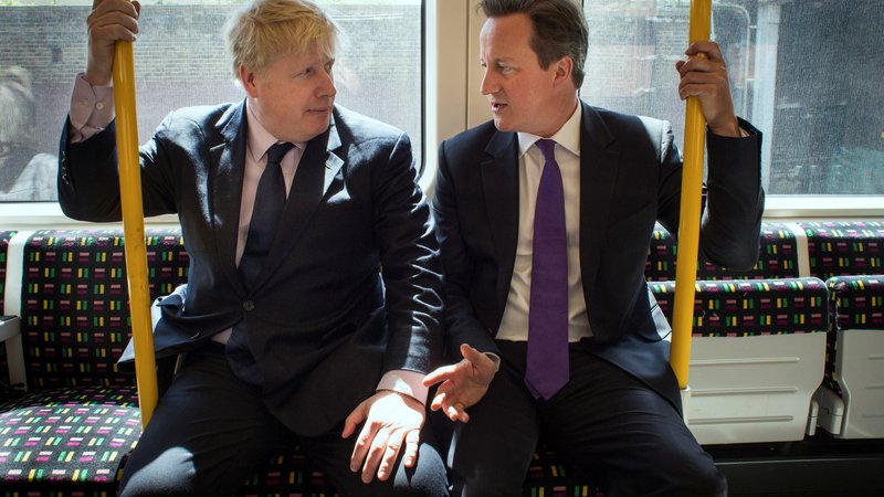 Fotografija: Odločitev britanskega premiera Davida Camerona, da razpiše referendum o brexitu, je bila ena od ključnih prelomnic v karieri Borisa Johnsona. Foto: REUTERS/Stefan Rousseau
