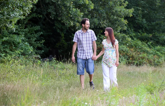 Mitjo Senekoviča in Nušo Lajnšček je povezalo veganstvo, ki je po prepričanju Mitje osnovna etika do živali, ljudi in planeta.