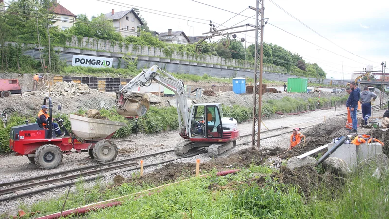 Fotografija: Železniški odsek Maribor–Šentilj je ocenjen na 253,7 milijona evrov, od tega je 101 milijon evrov evropskih sredstev. FOTO: Tadej Regent/Delo