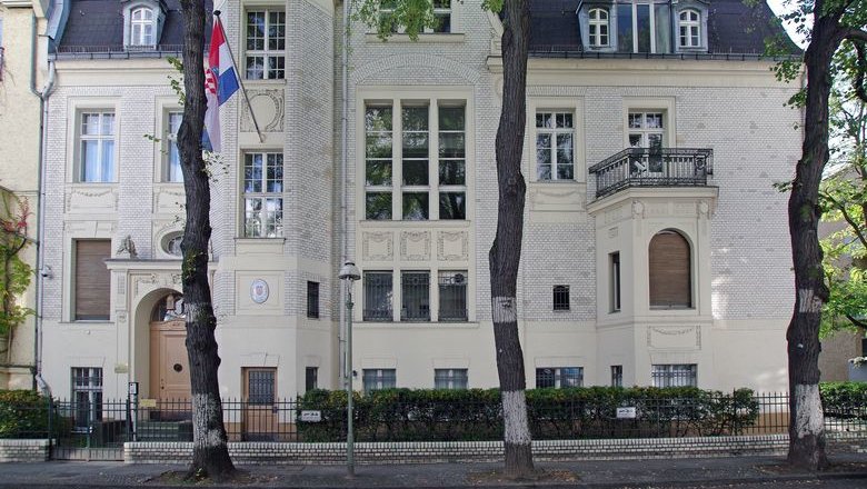 Fotografija: Hrvaška ambasada v Berlinu. FOTO: Dirk Ingo Franke/Wikipedija