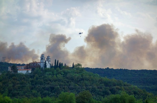 Požar na Cerju FOTO: Alenka Ožbot Klančič/Primorske novice