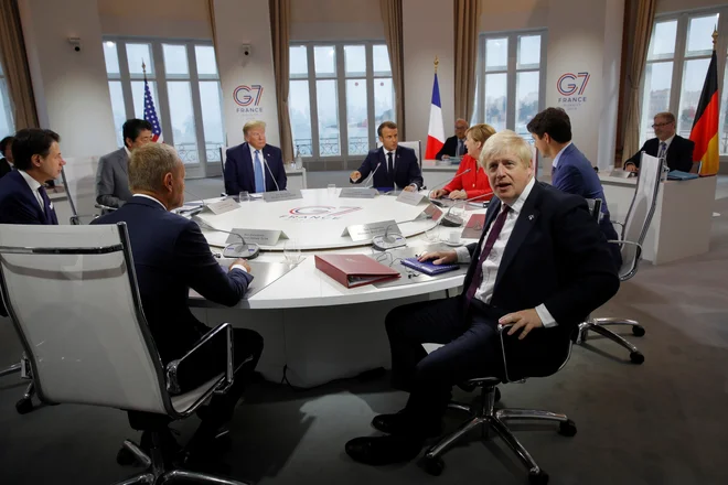 V ospredju pogovorov so bili trgovinski odnosi in možnost sklenitve dvostranskega trgovinskega sporazuma po izstopu Velike Britanije iz EU. FOTO: Philippe Wojazer/Reuters