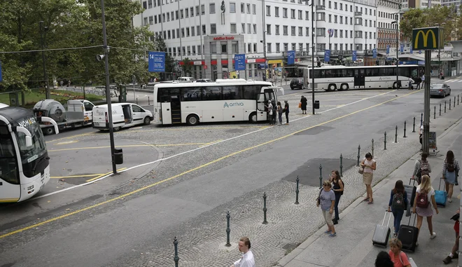 Avtobusna postaja Ljubljana. FOTO: Blaž Samec/Delo