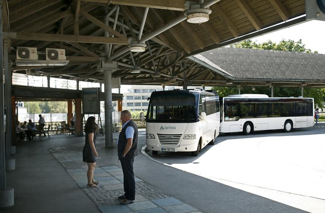 Avtobusna postaja Novo mesto. FOTO: Blaž Samec/Delo