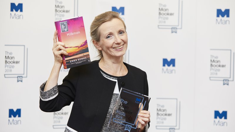 Fotografija: Lani je nagrado booker prejela Anna Burns za roman Mlekar. FOTO: Booker Prize