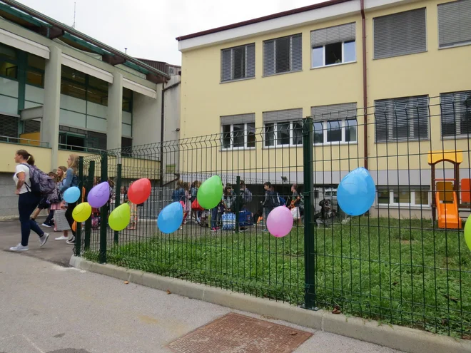 V šolskem prizidku je zdaj dovolj prostora za vse uka željne učence. Foto Bojan Rajšek