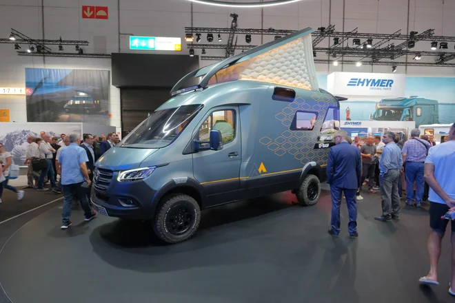 Hymer vision venture. je prototip, pri katerem so uporabili številne napredne materiale. Foto Blaž Kondža