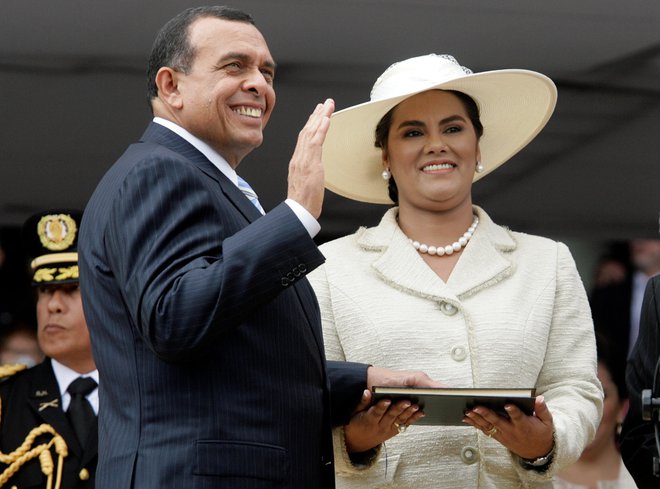 Goljufijo je zagrešila med predsedovanjem njenega moža med letoma 2010 in 2014. FOTO: Oswaldo Rivas/Reuters